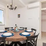 Beautiful Home In Miholascica