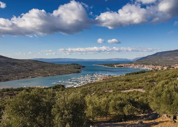 Tatil Evi 2 Bedroom Stunning In Miholascica