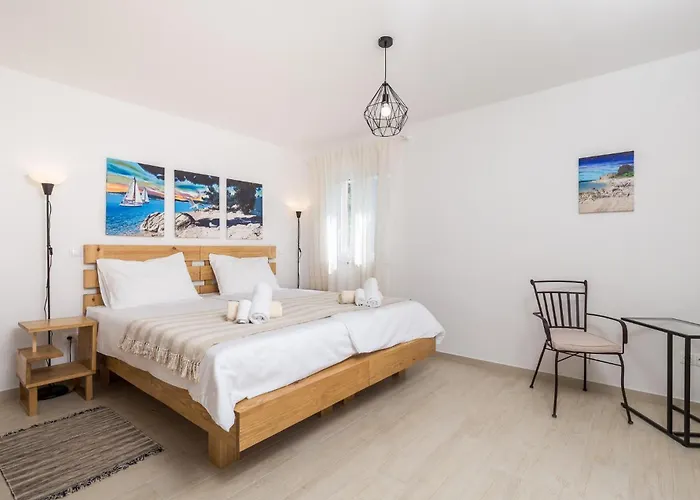 2 Bedroom Stunning In Miholašćica